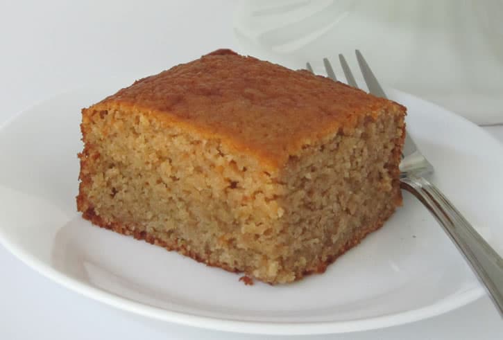 spiced-apple-sauce-cake-square-plain-with-fork