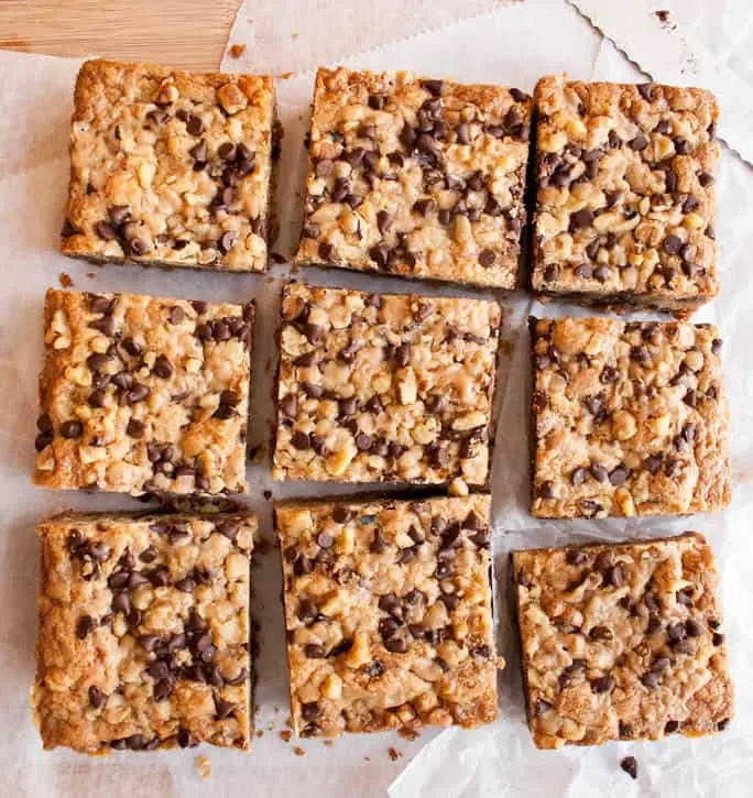 chewy-nutty-toffee-blondies-10