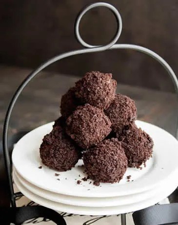 chocolate-stout-cake-crumb-truffles