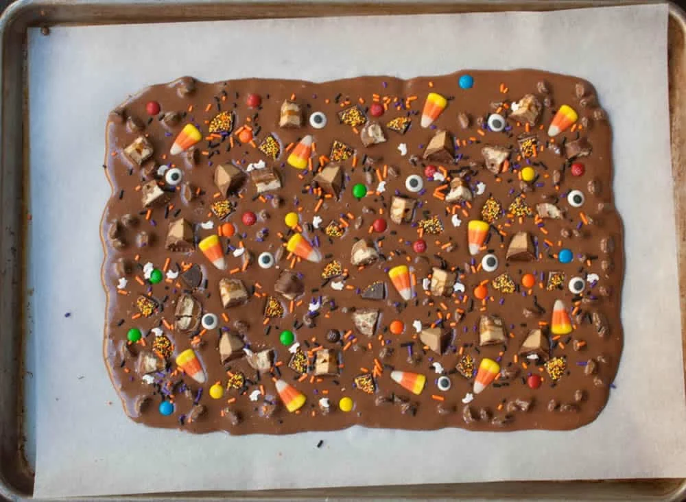 Halloween Brownie Bark