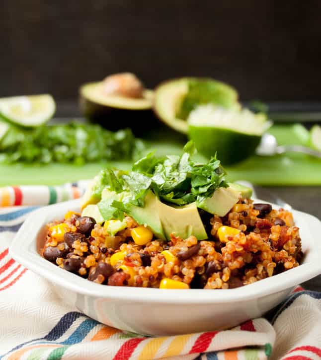 One Pan Southwestern Quinoa. All the flavors you love wrapped up in a quick, super easy, hearty and healthy one pan meal! Great for Meatless Monday!
