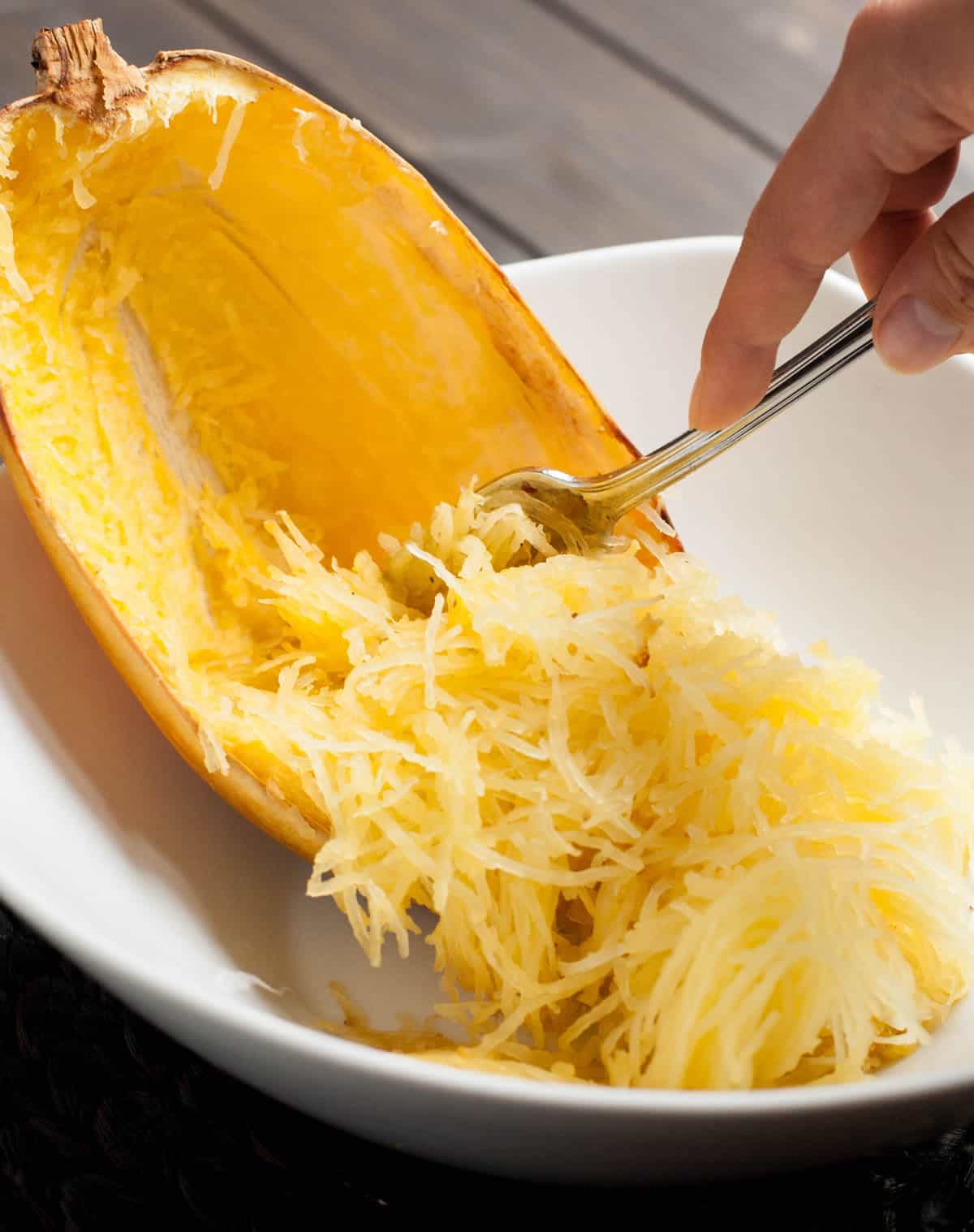 How to Cook Spaghetti Squash. The easy way to cook tender spaghetti squash. After trying many other methods, this is the only way I cook it now. Try my secret tip that you do right after it comes out of the oven :) It definitely makes a difference.