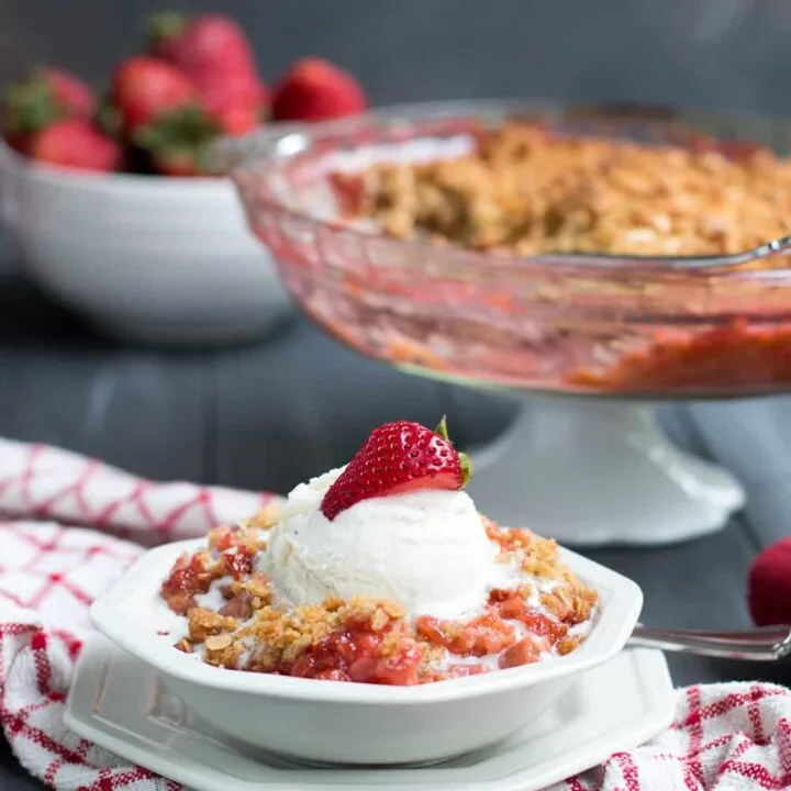 Strawberry Rhubarb Crisp