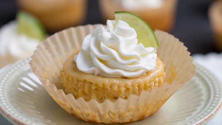 Easy-Mini-Key-Lime-Pies